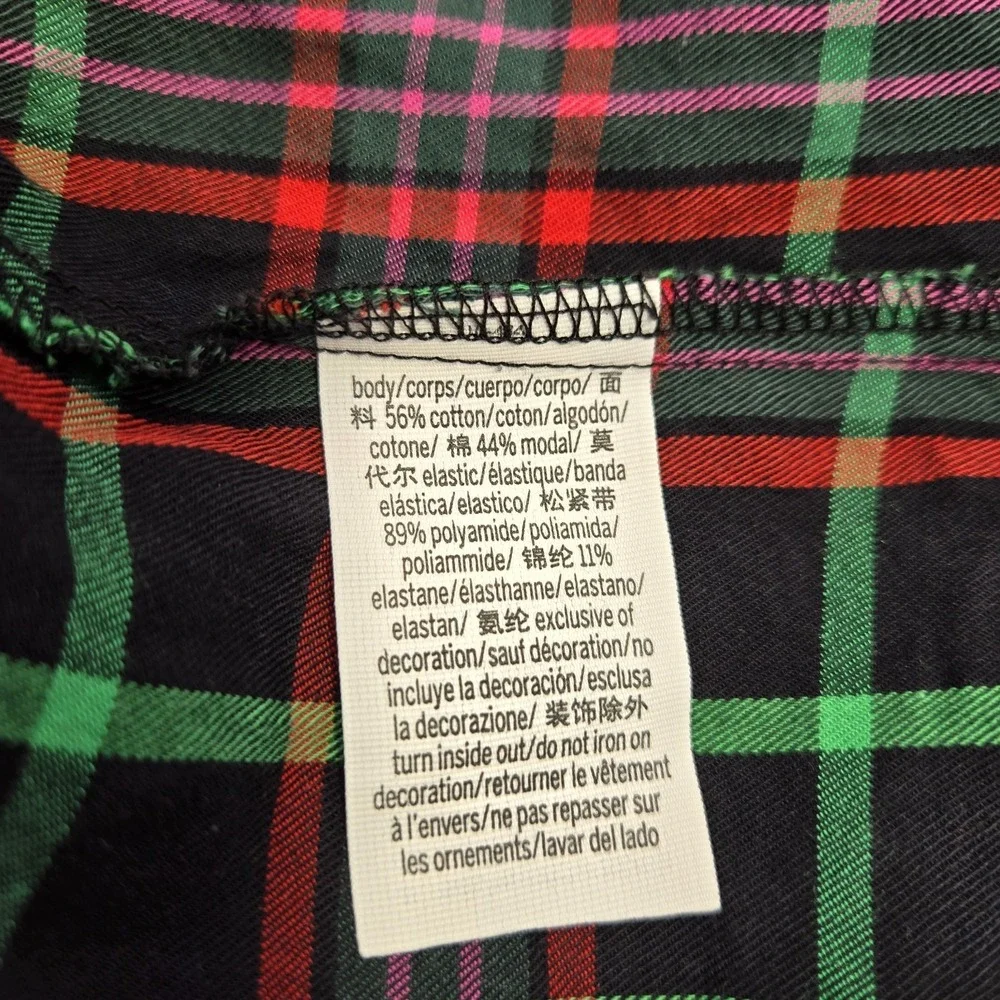 Victoria's Secret PINK Logo Holiday Plaid Sleep Shorts‎ Size M Loungewear